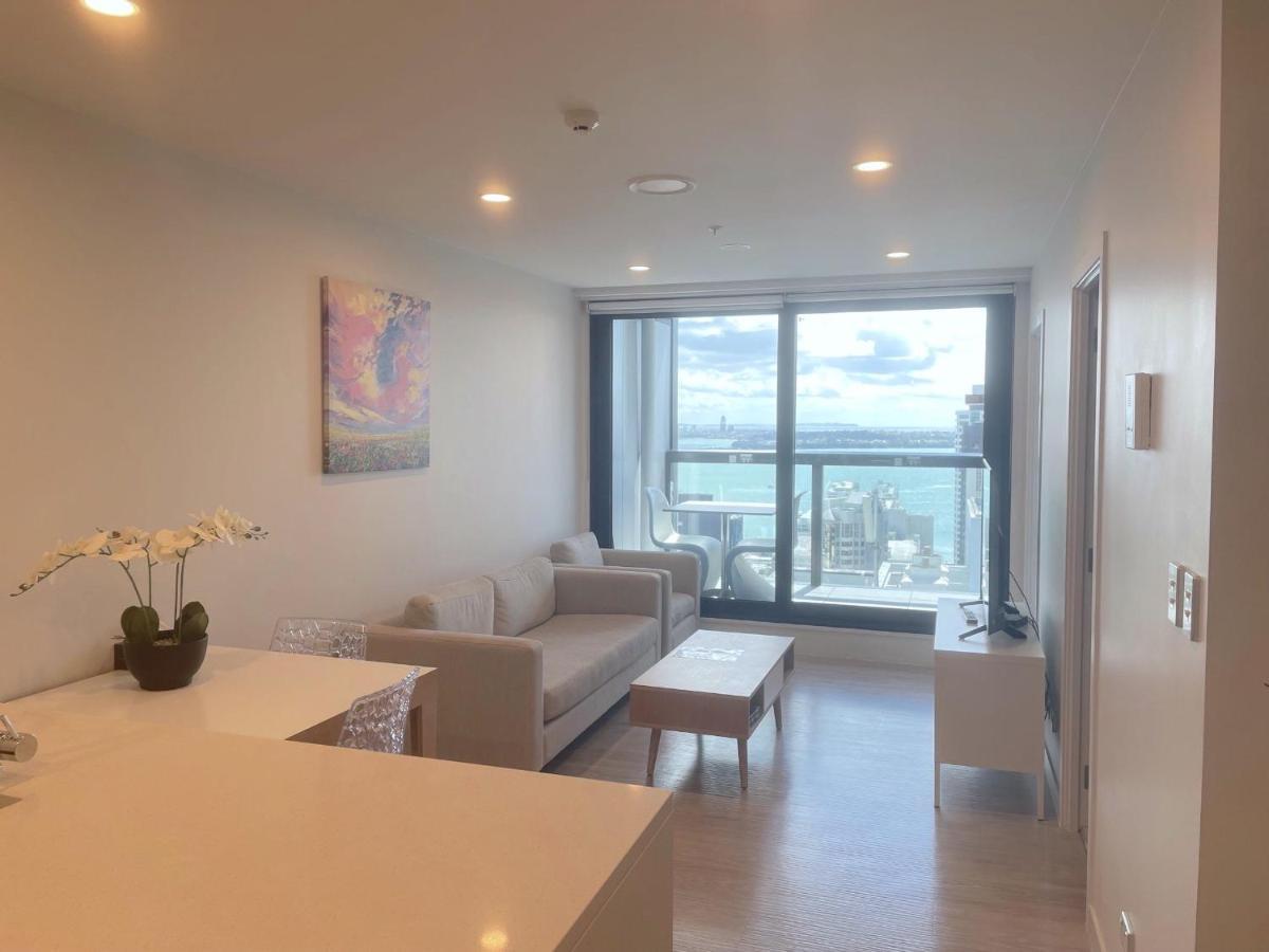 Modern 2 Bedroom Apartment 1 Minute To Skytower Окленд Экстерьер фото