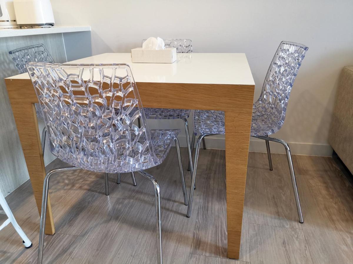 Modern 2 Bedroom Apartment 1 Minute To Skytower Окленд Экстерьер фото